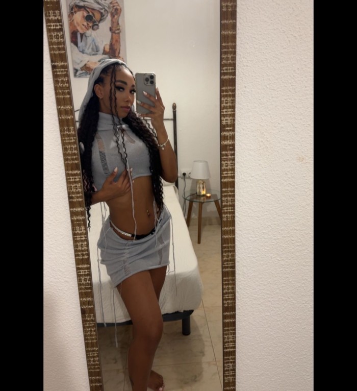 Fogosa morenita en plaza de España