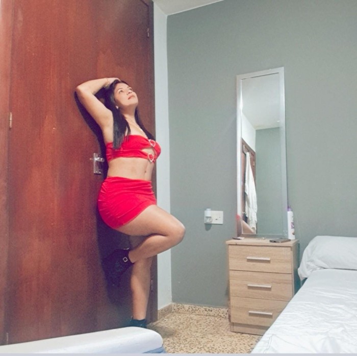 BOMBA DE SEXO COMPLACIENTE EL MEJOR FRANCES
