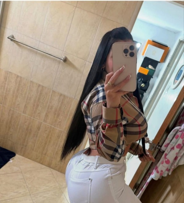 FIESTERA ENTREGADA MORBOSA CACHONDA LUJURIOSA
