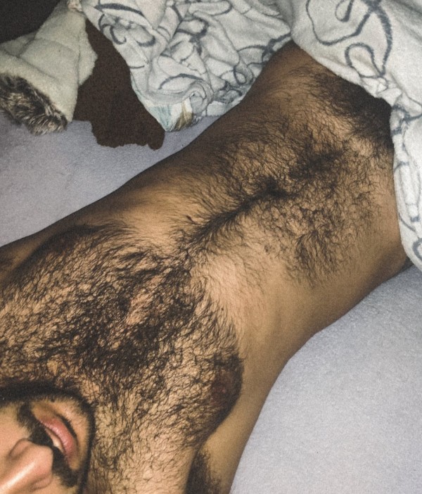 Con sitio y también me desplazo