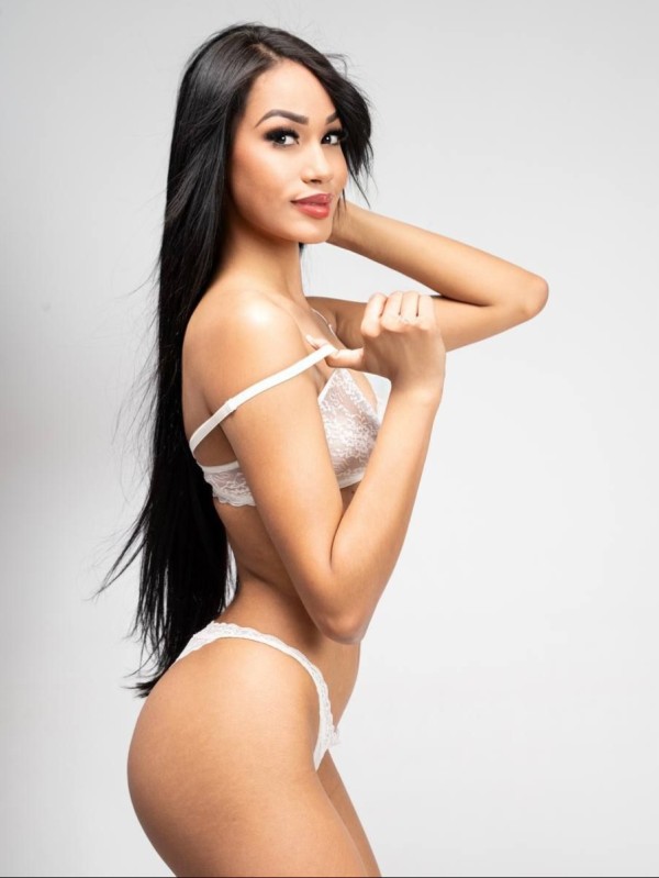 Una venezolana adorable en Tres Cantos!