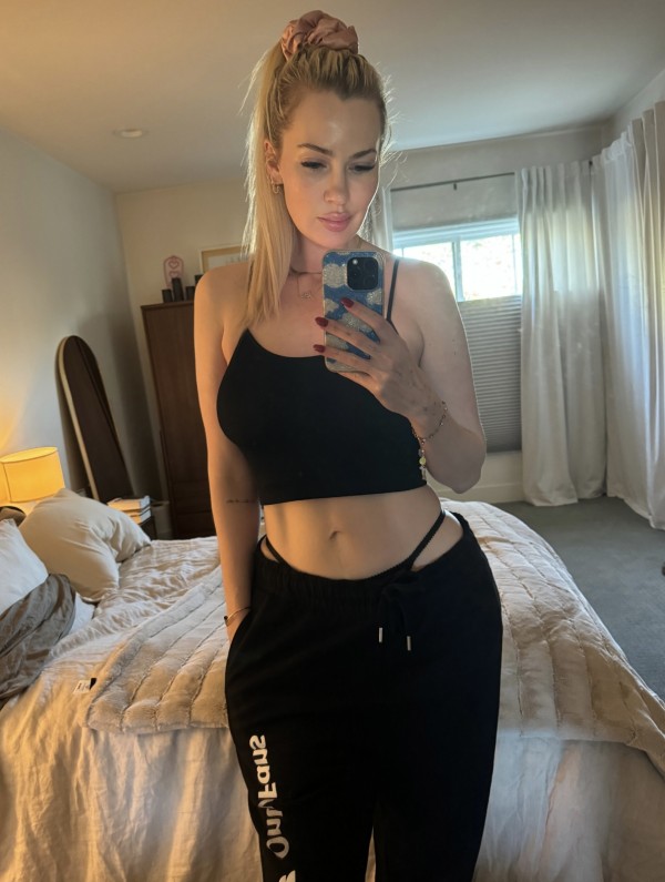 SARA NUEVA EN TORRE DEL MAR