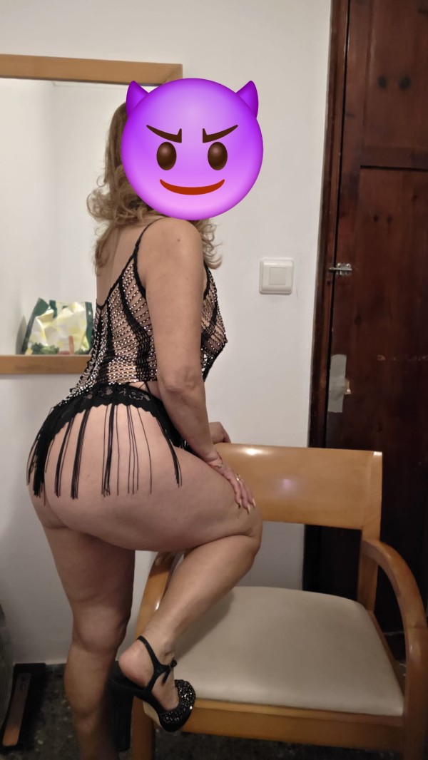 Muy cachonda