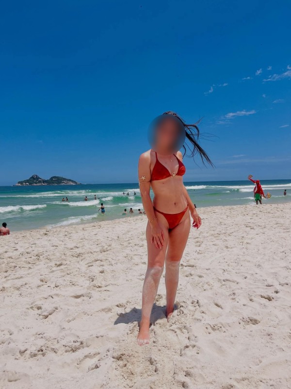 614952349 Karla MUÑEKITA CON SABOR COLOMBIANO