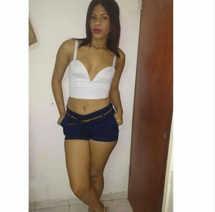 DIOSA DEL PLACER COMPLACIENTE LUJURIOSA A TOPE