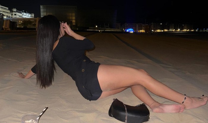 JOVENCITA BELLIZIMA MUY SENSUAL