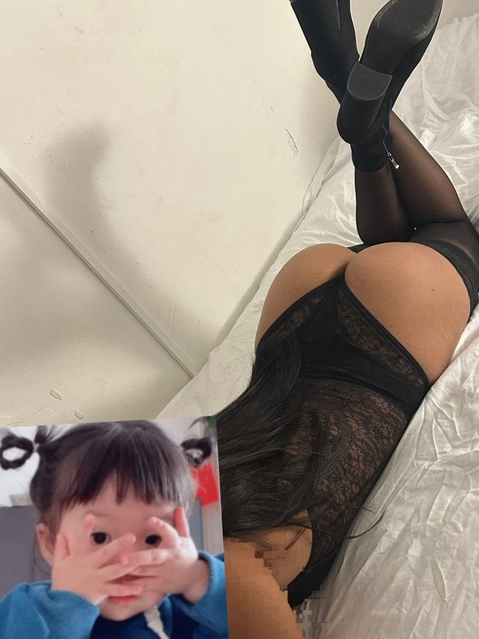 ARDIENTE SENSUAL A TOPE  EN CALLE ISLA CRISTIANA