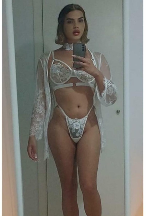 LA RUBIA REAL LUXURY SEXY ALICANTE