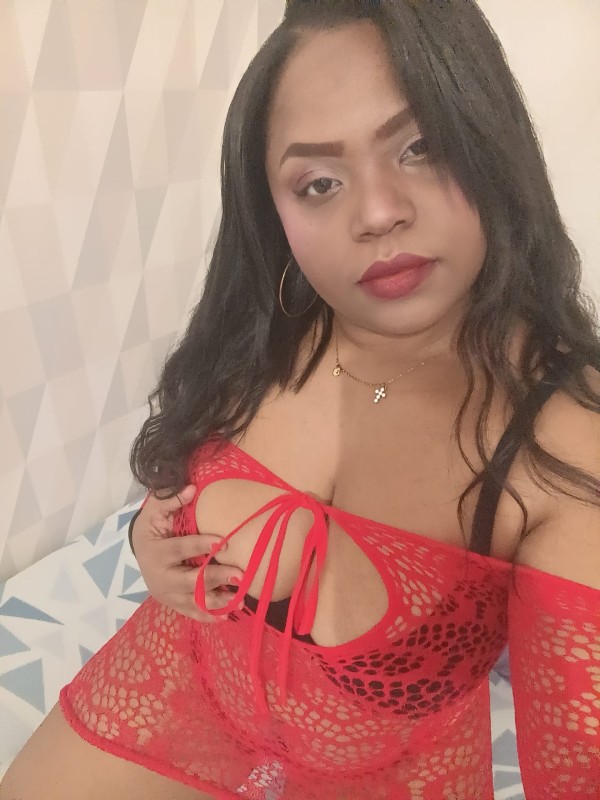 COLOMBIANA MORENA