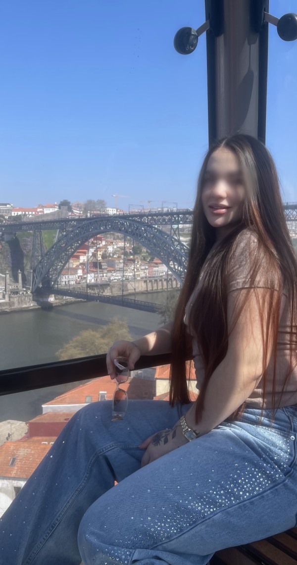 REYNA| SOLITA EN MI PISO| TRATO DE NOVIA| COMPLETA