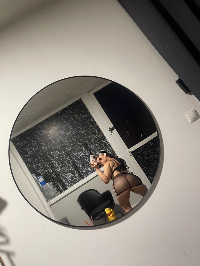 HOY ES MI PRIMERA VES , ME ENSEÑARIAS’?