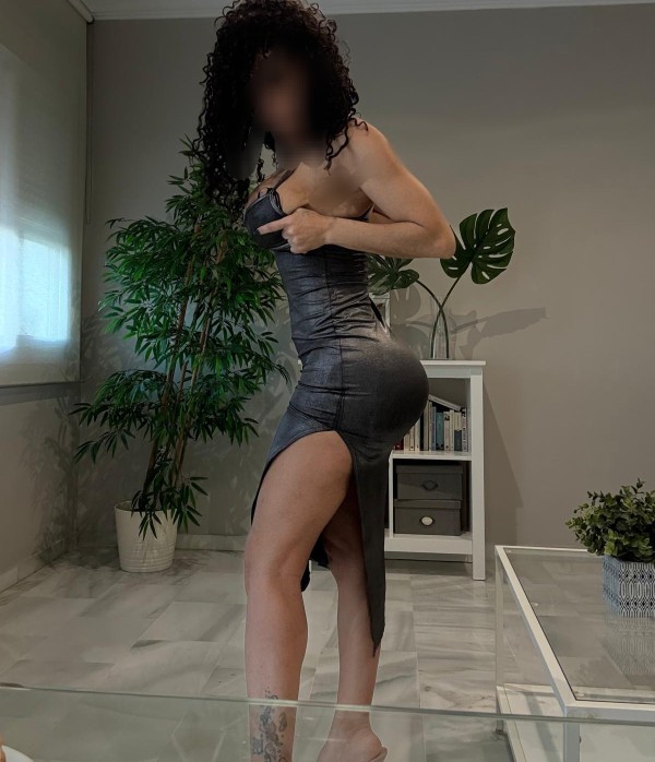 NOVEDAD 24HORAS EXCELENTE MASAJISTA, IMPLICADA, EDUCADA, ATENTA