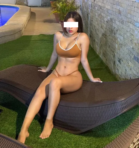 LISTA Y MOJADITA PARA QUE ME LA COMAS TODITA