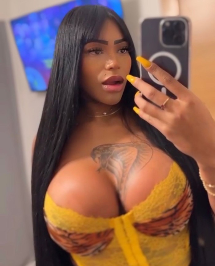 Belleza brasilera esperando a por ti