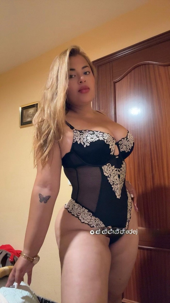 25 AÑOS COLOMBIANA MORBOSA CIUDAD REAL  24/7