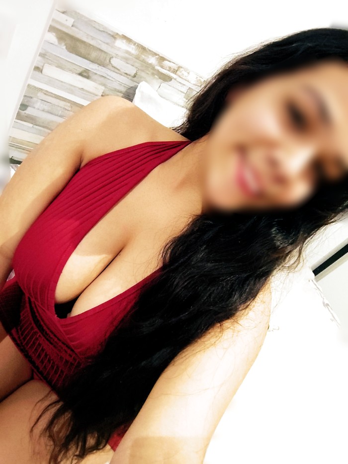 De vuelta en Madrid encantadora masajista