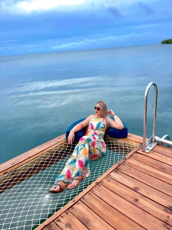 Fátima besucona fiestera y fogosa