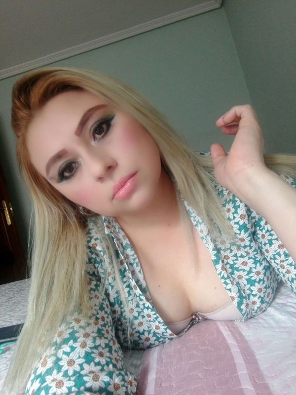 Fátima besucona fiestera y fogosa