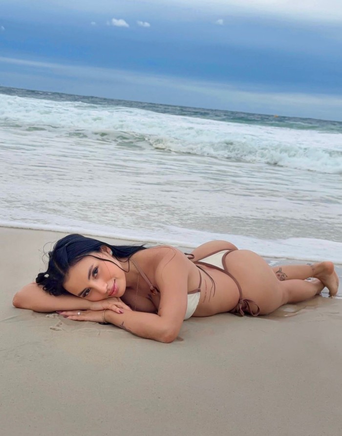 Impresionante colombiana independiente