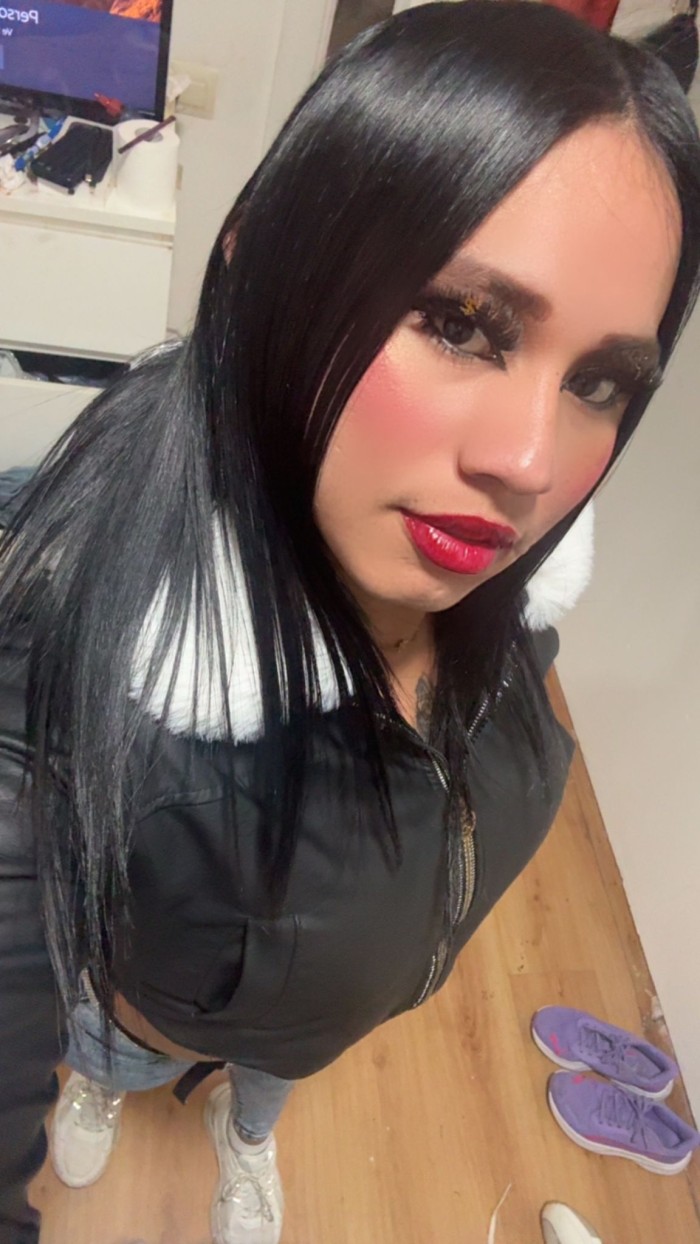 SEXY MORENA TRANS PARA PASARLA RICO 662002185