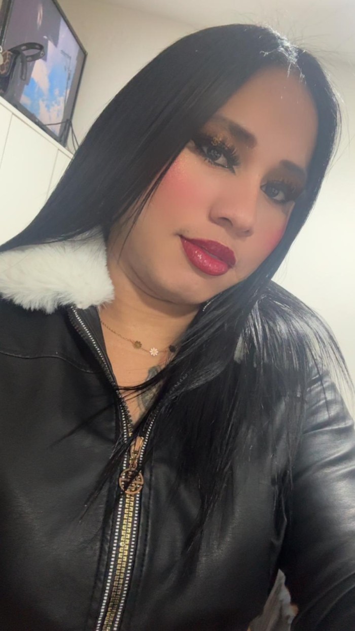SEXY MORENA TRANS PARA PASARLA RICO 662002185