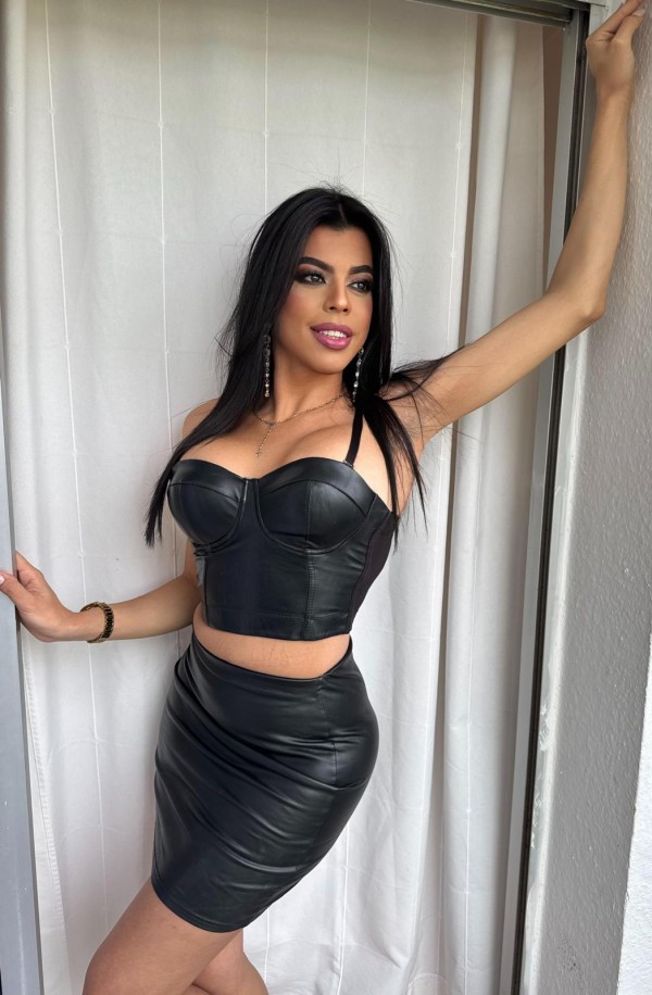 VICTORIA EXOTICA MUY CALIENTE INOLVIDABLE!