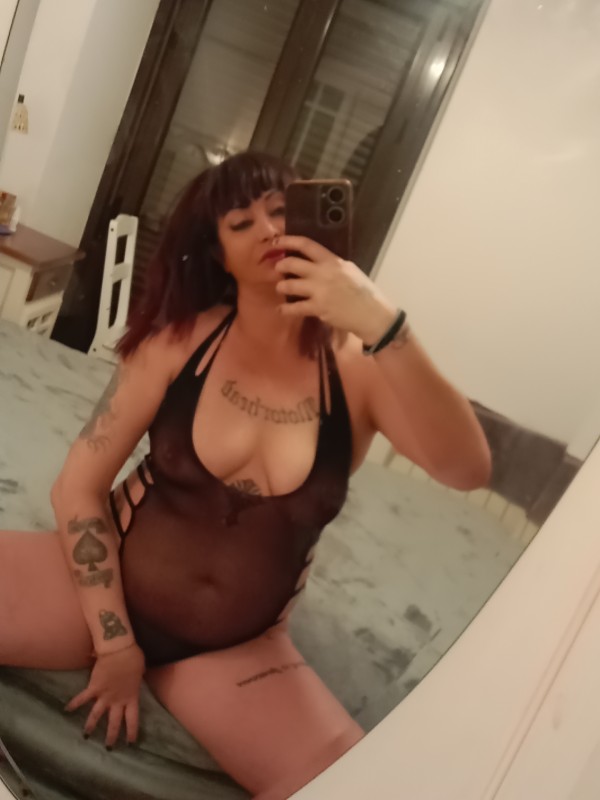 saray actriz amateurxx rockera