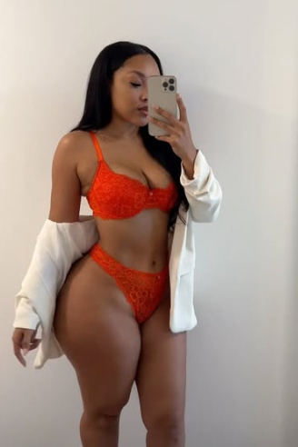 Carolina  fiestera en ciudad Real