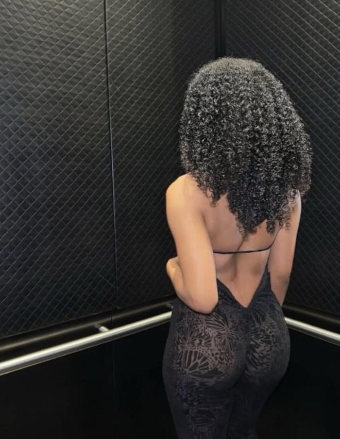 DELICIOSA IMPLICADA MORBOSA DESEOSA DE PLACER