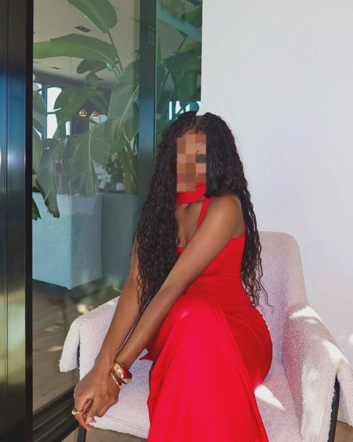 AMIGAS SENSUALES CACHONDAS FIESTERAS