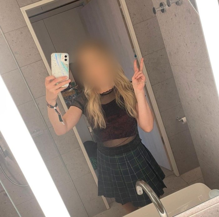 RUBITA DELGADITA FIESTERA SIN LIMITES