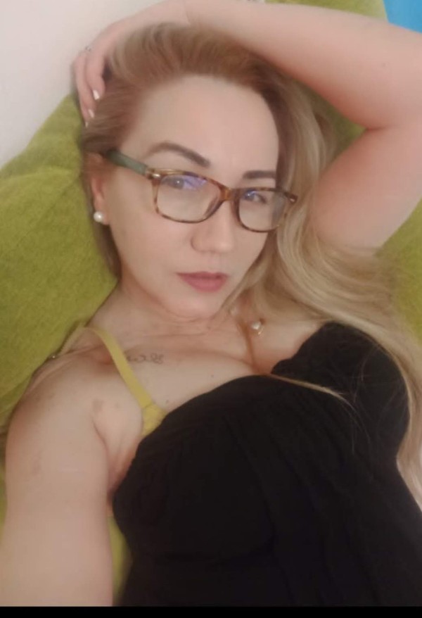 Paulina citas ocasionales en Ourense