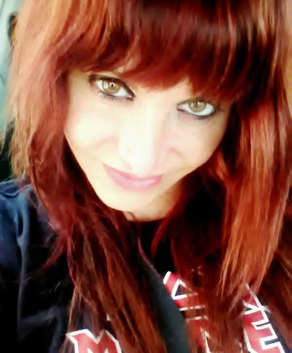 saray actriz amateurxx rockera