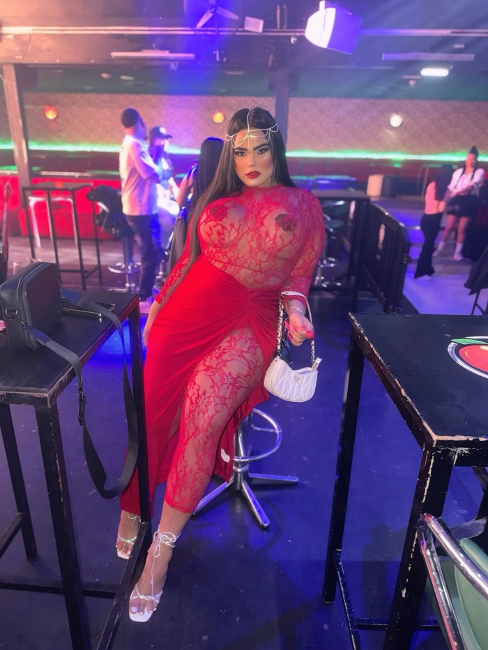 ACTIVA SÚPER RICA Y VOLUPTUOSA