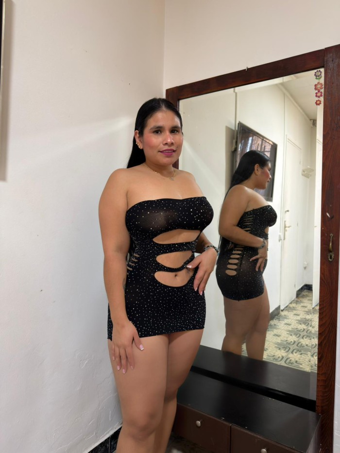 preciosa Novedad con cuerpo candente en Colblanc