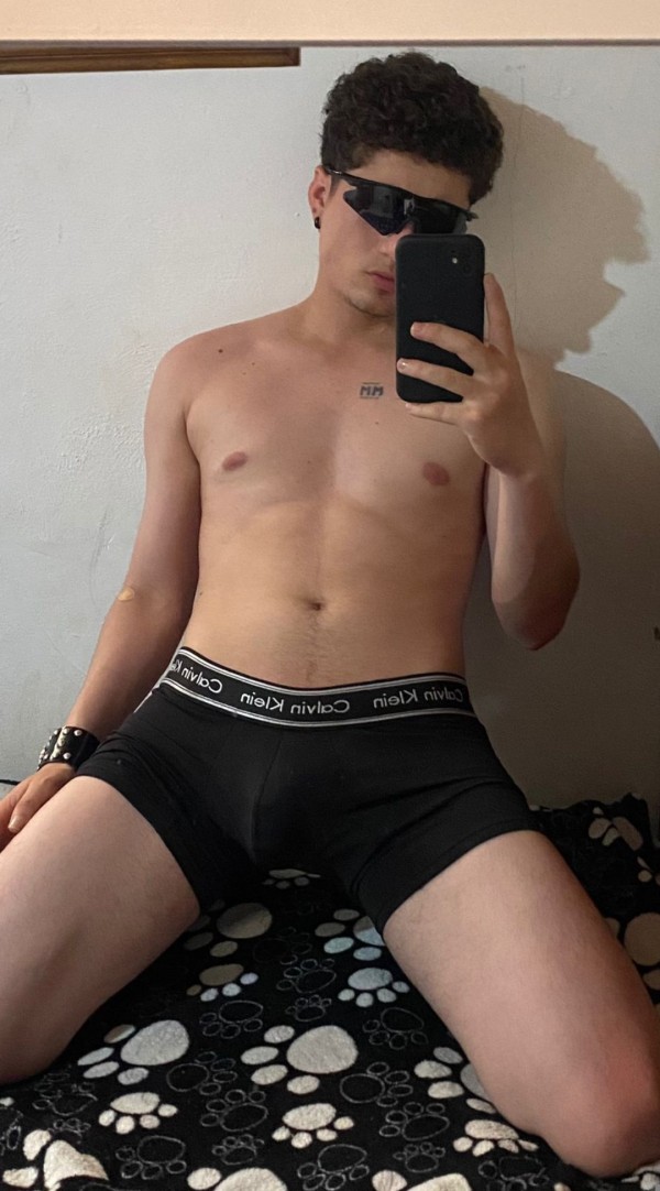 COLOMBIANO DE LUJO EXPLOSIVO Y CAÑERO, SIN LIMITES