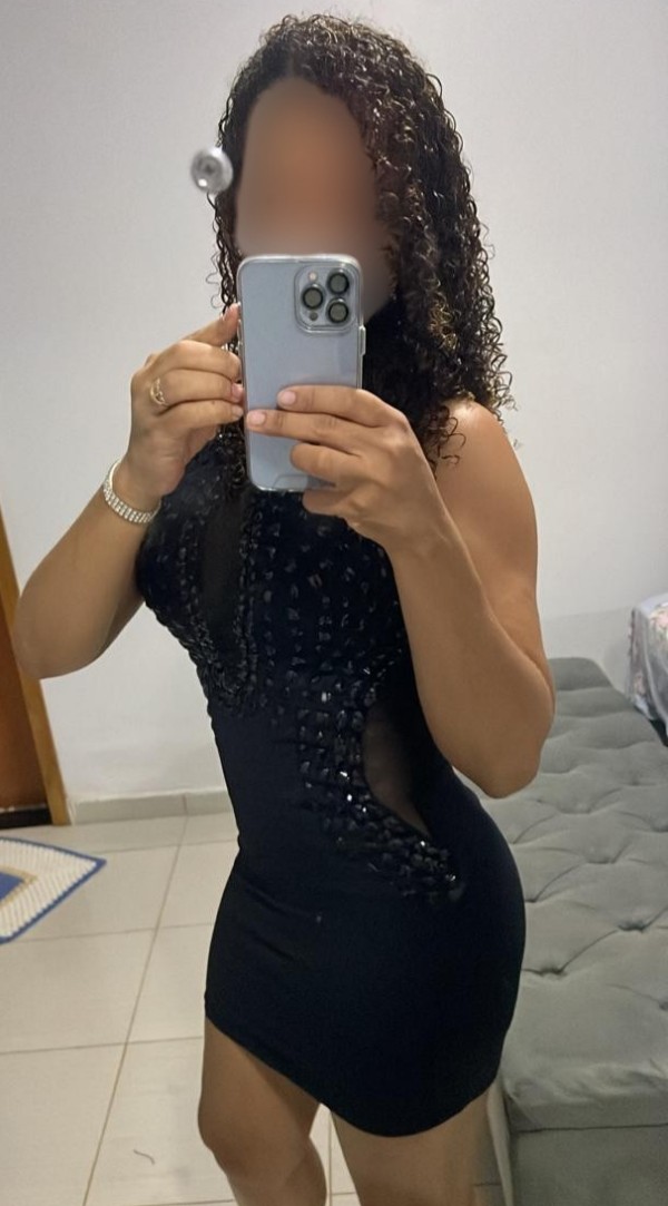 QUIERO SENTIR MUCHOS ORGASMOS,TE ANIMAS??…