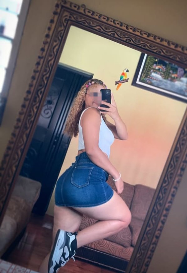 Dulce latina cachonda en Betanzos