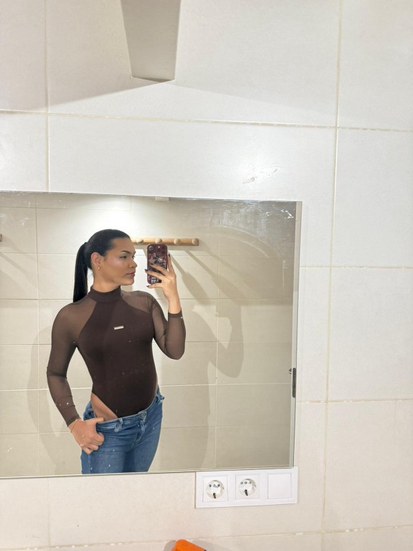 TRANS MORBOSA Y CALIENTE CON GRANDES DOTES PARA TI