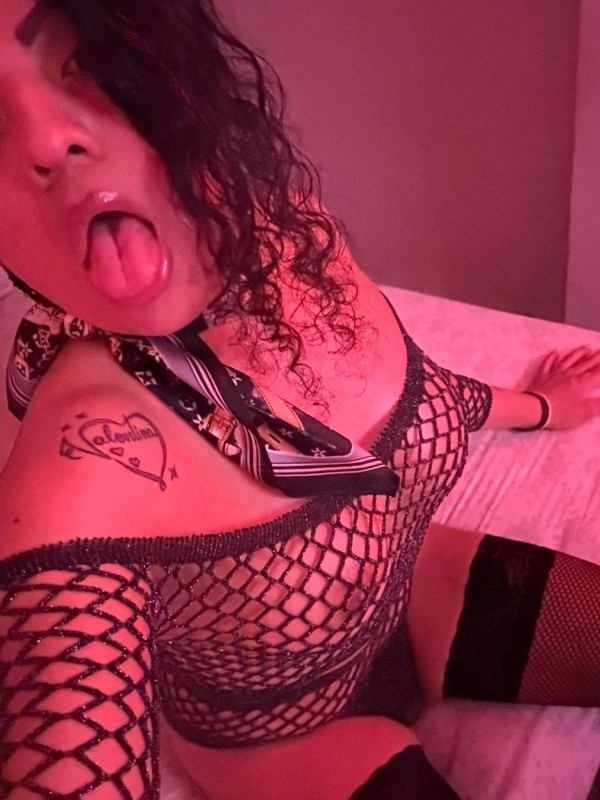 VALESKA 692471656  SEXY HOT