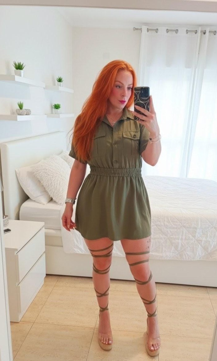 JUGUETONA CANARIA, ARDIENTE EN VILLAGARCÍA