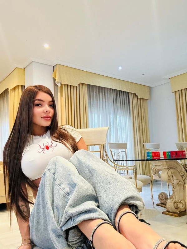 Española nueva en la zona