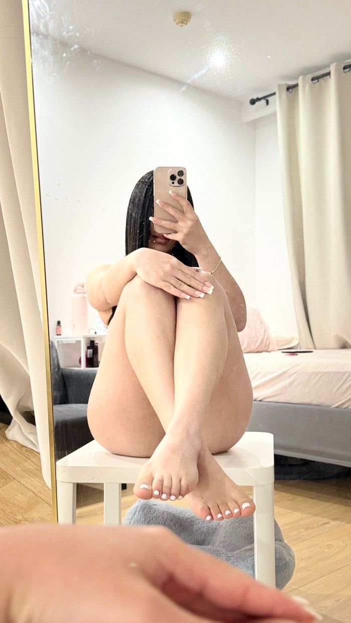 Paraguaya muy sexy en Plaza Castilla