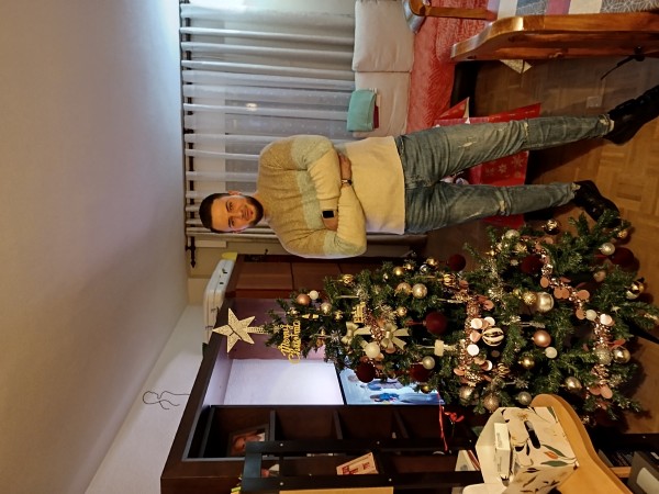 hombre muy varonil, 1,93 y 22cm de potencia