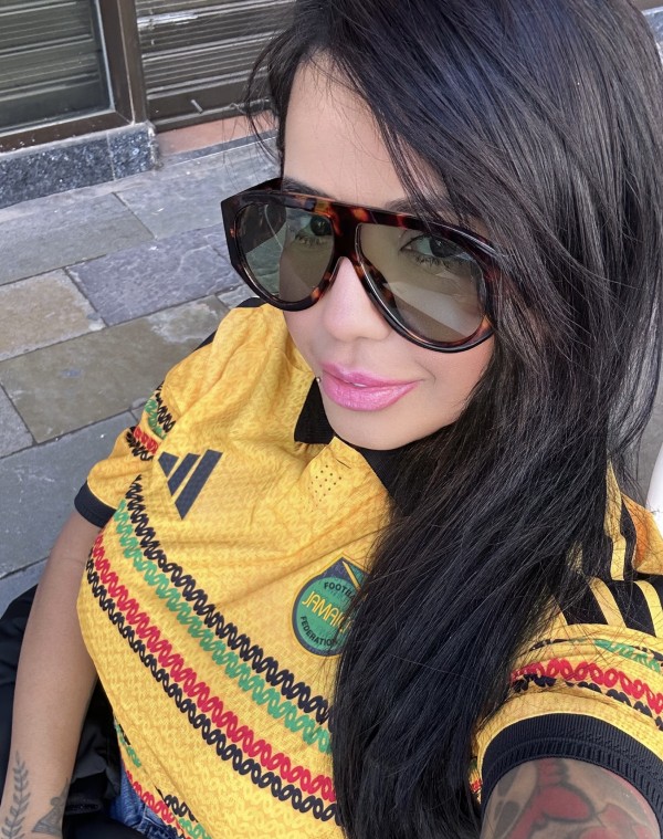 Lya brasileña muy sexy!