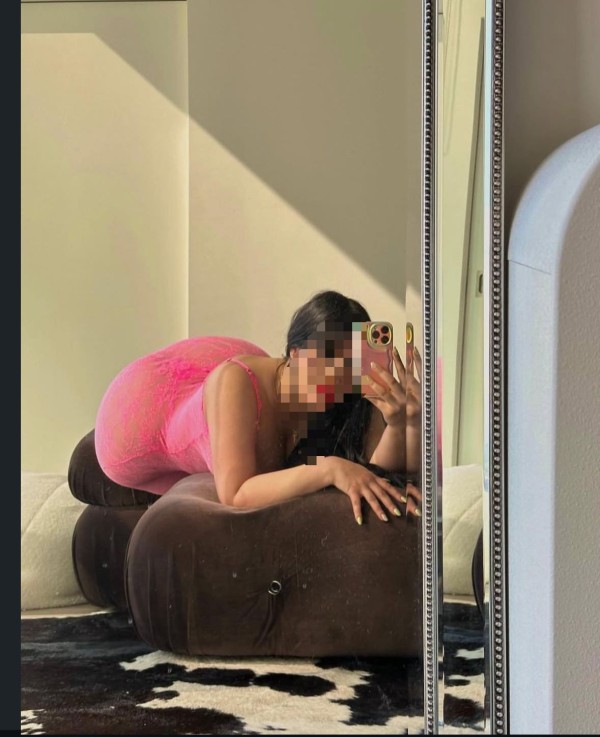 Gordita culona súper complaciente