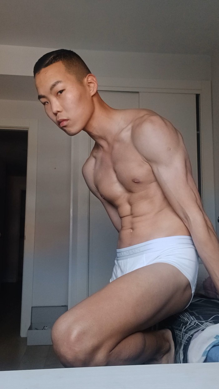 Chico jovencito en tu pueblo