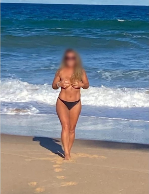 IMPLICADA DELICIOSA MORBOSA LUJURIOSA COMPLACIENTE