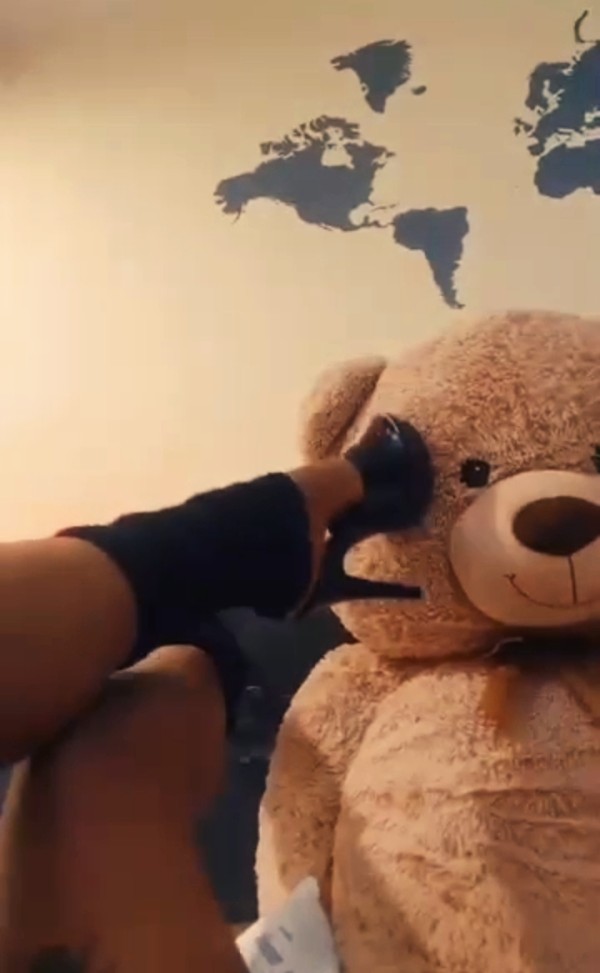 Mulata cubana boquita tragona , fiestera y cachonda en Oviedo