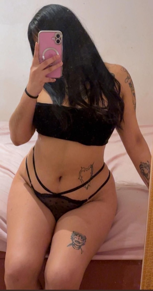 Me encanta el sexo soy completita ninfómana fiestera 24 horas